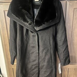 Tahari Elegant Black Pea Coat with Faux Fur Collar